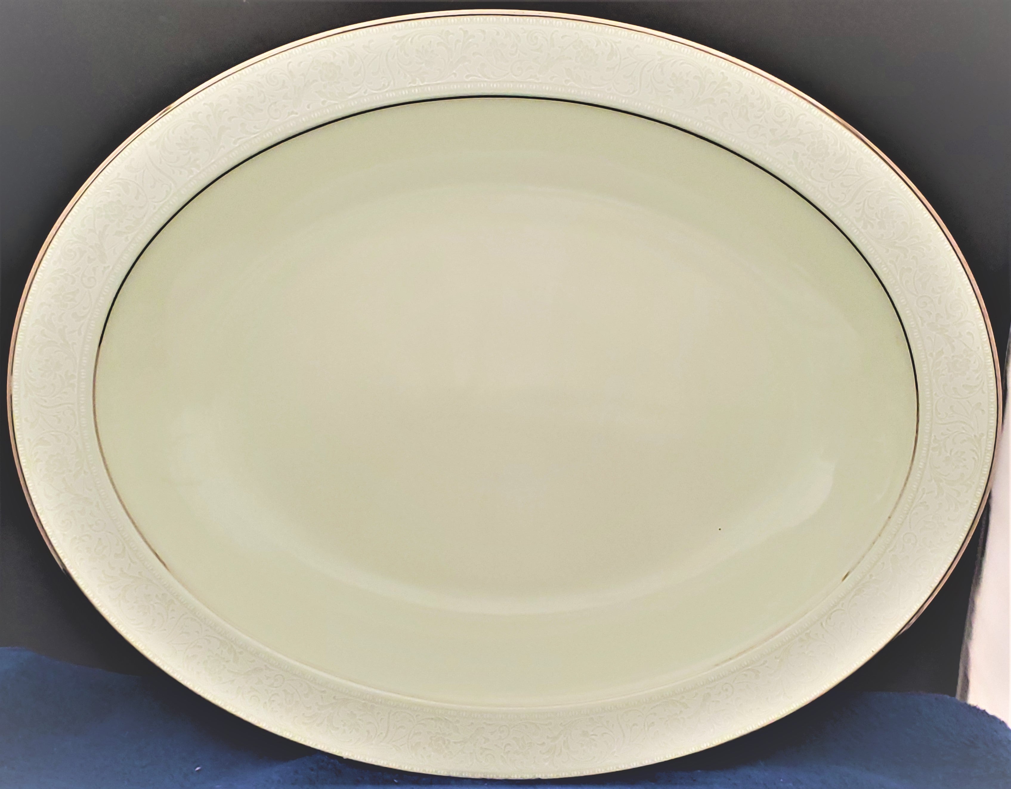Noritake Promise Me (8221) 13" Oval Serving Platter LK –