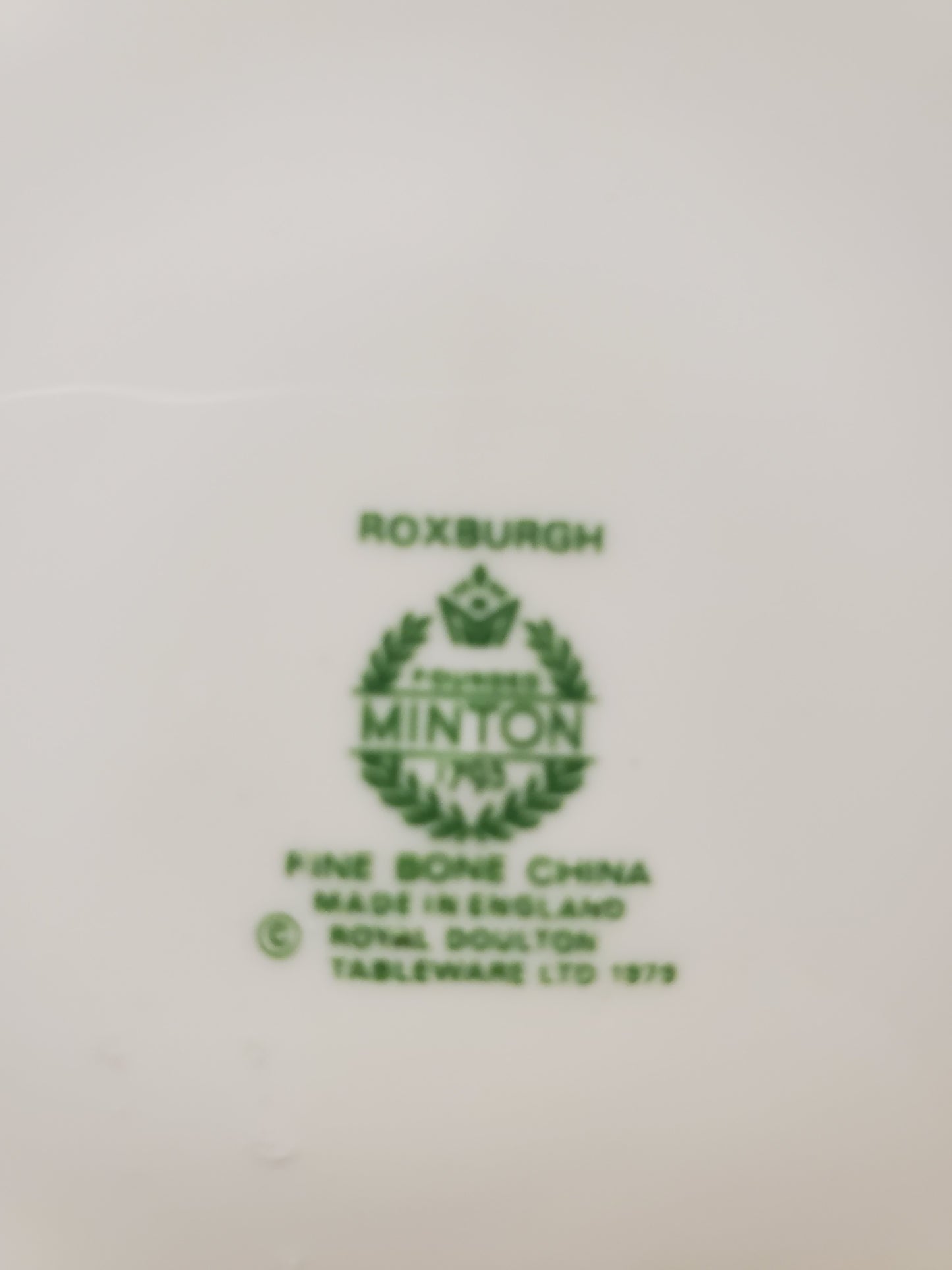 Set of 8 Minton Roxburgh Bread & Butter Plates