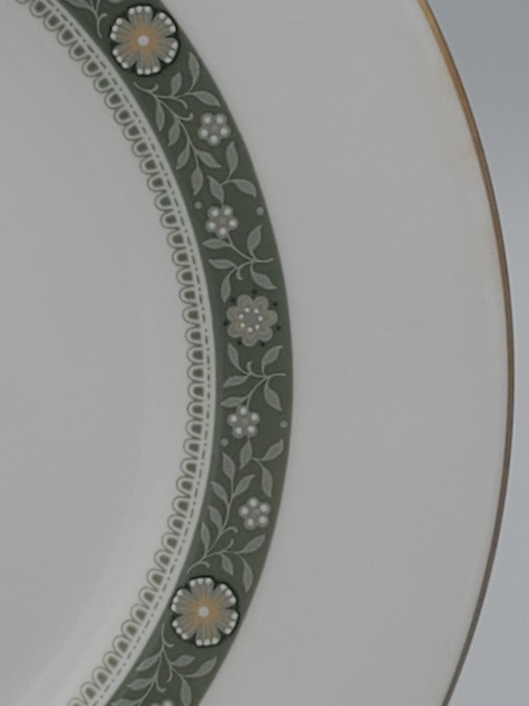 Set of 5 Royal Doulton Rondelay Bread & Butter Plates LK