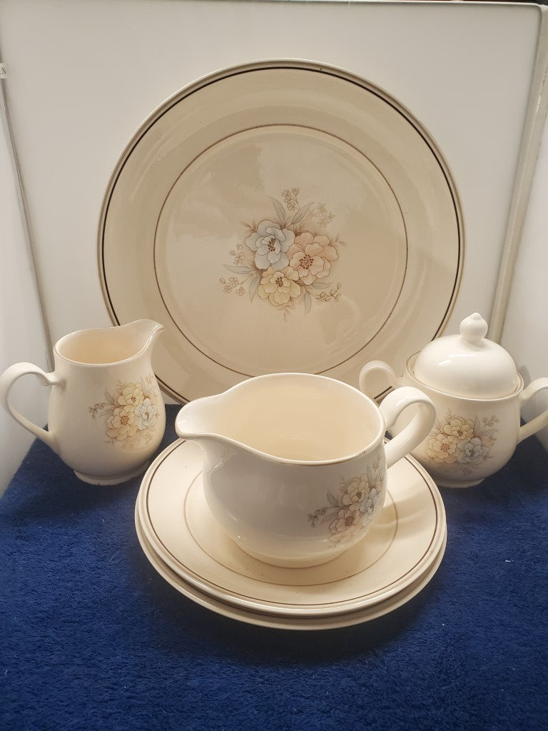 Noritake Julie 6 Piece Lot LK