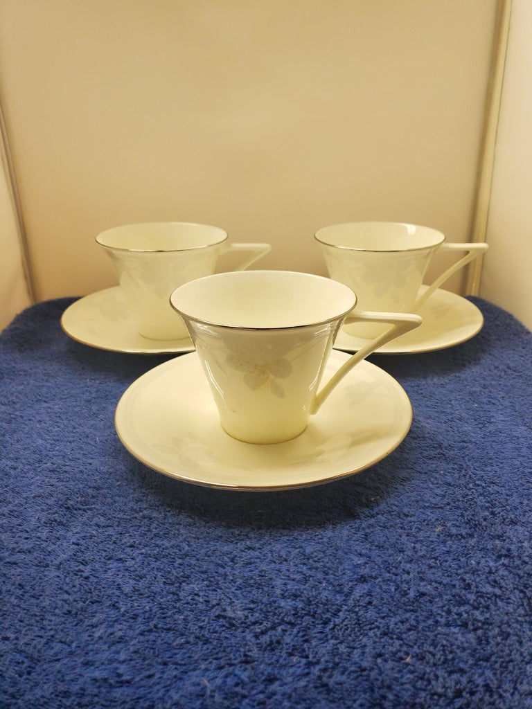 Set of 3 Mikasa Ovation Cup & Saucer Sets