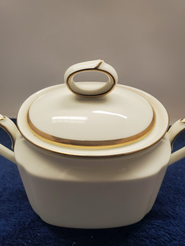 Noritake Troy Sugar Bowl with Lid LK