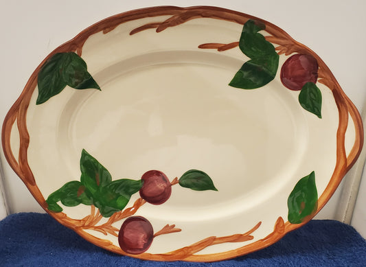 Franciscan Apple (USA) 14" Oval Serving Platter LK