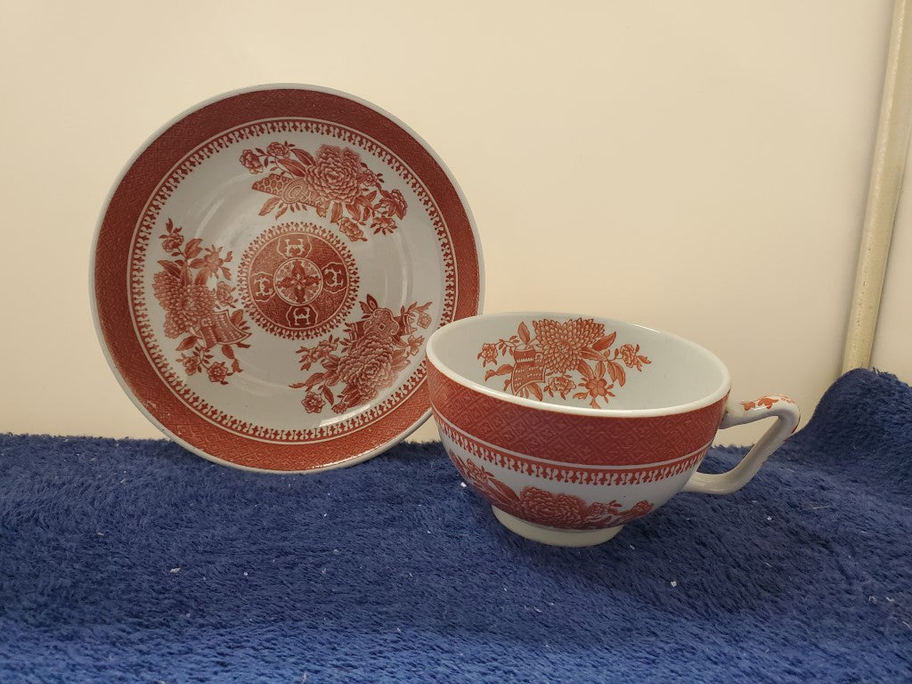 Set of 6 Spode Fitzhugh Red Canton Shape Cup & Saucer Sets LK