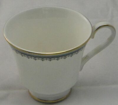 Royal Doulton Canterbury Cup (Imperfect)