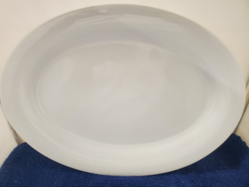 Noritake Lace White 14" Oval Serving Platter LK