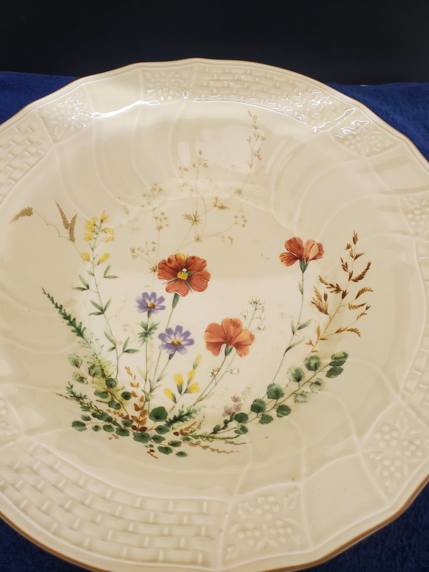 Mikasa Margaux Round Vegetable Bowl LK