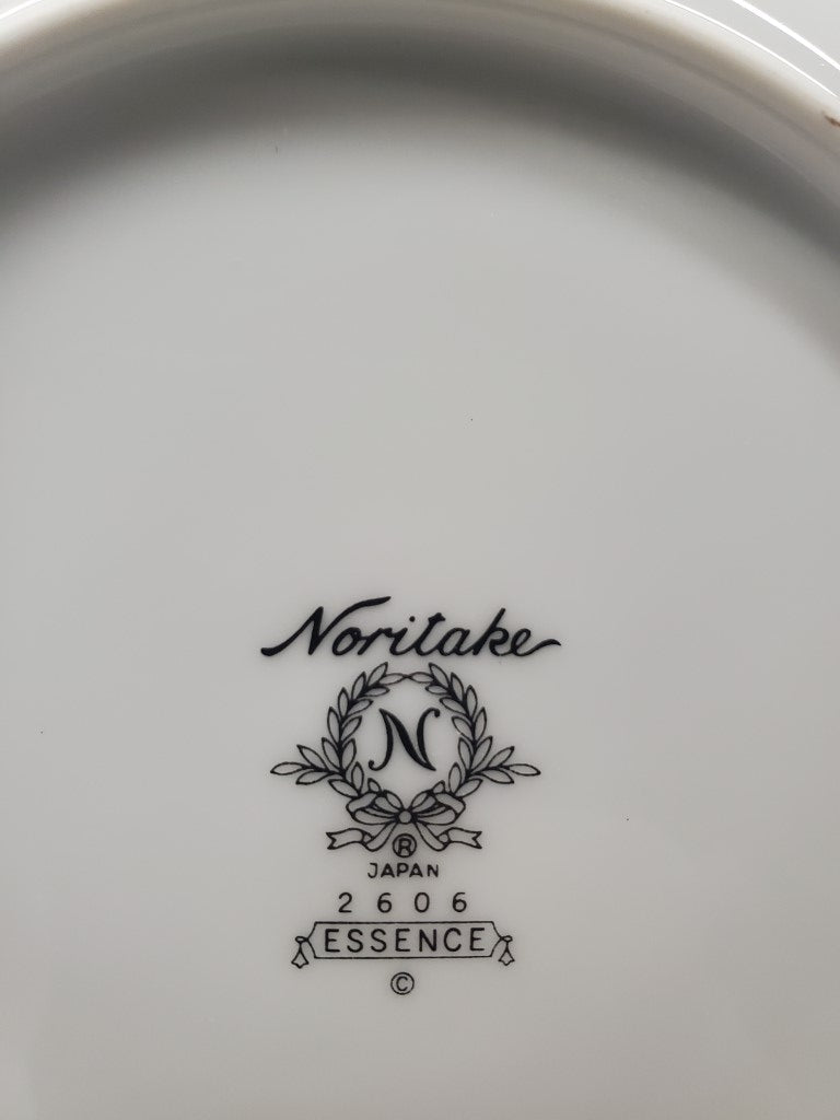 Set of 7 Noritake Essence Fruit Bowls LK