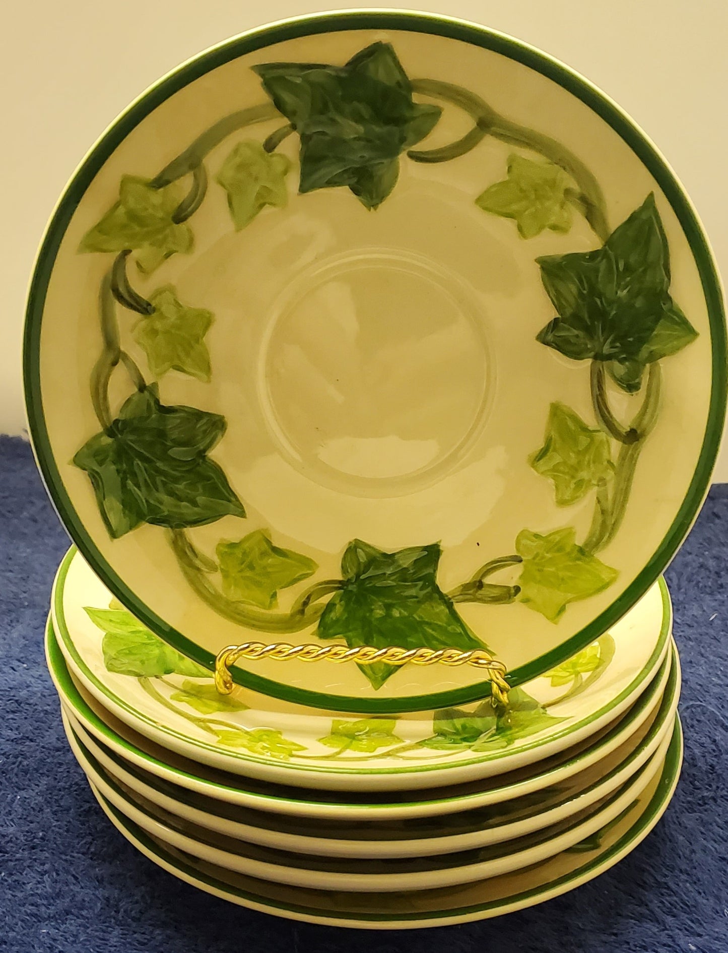 Set of 6 Franciscan Ivy Saucers LK
