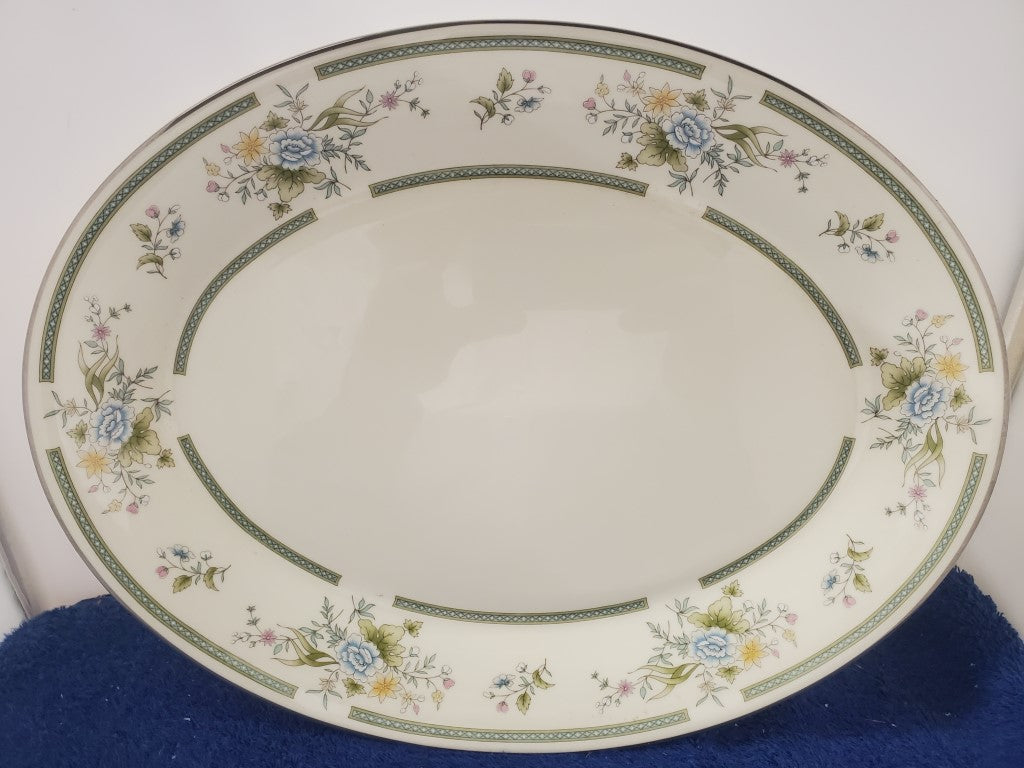 Royal Doulton Adrienne Oval Serving Platter LK