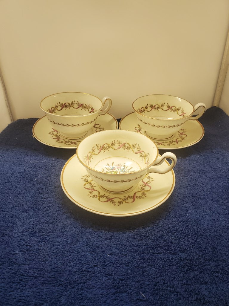 Set of 3 Wedgwood Sandringham Cup & Saucers LK