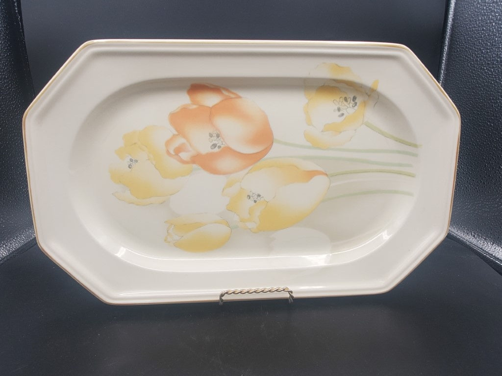 Mikasa Dutch Garden 15" Oval Serving Platter LK