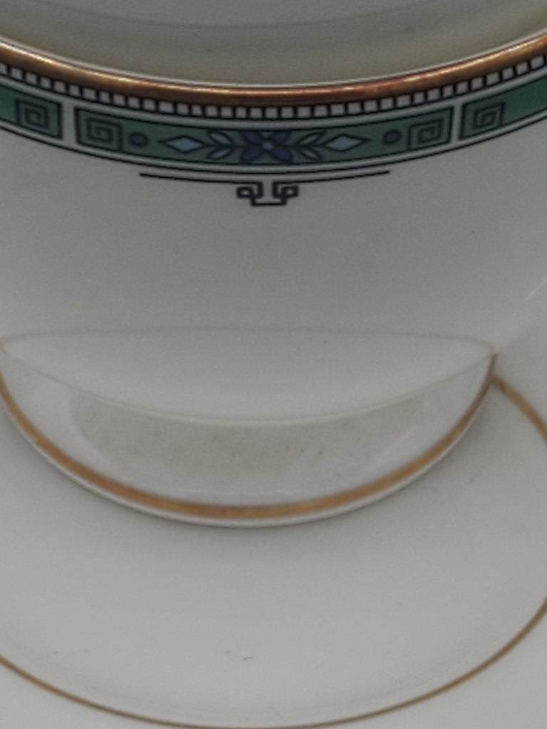 Wedgwood Jade Lot of 8 Pieces - Dinner Salad Bread Cup Saucer LK