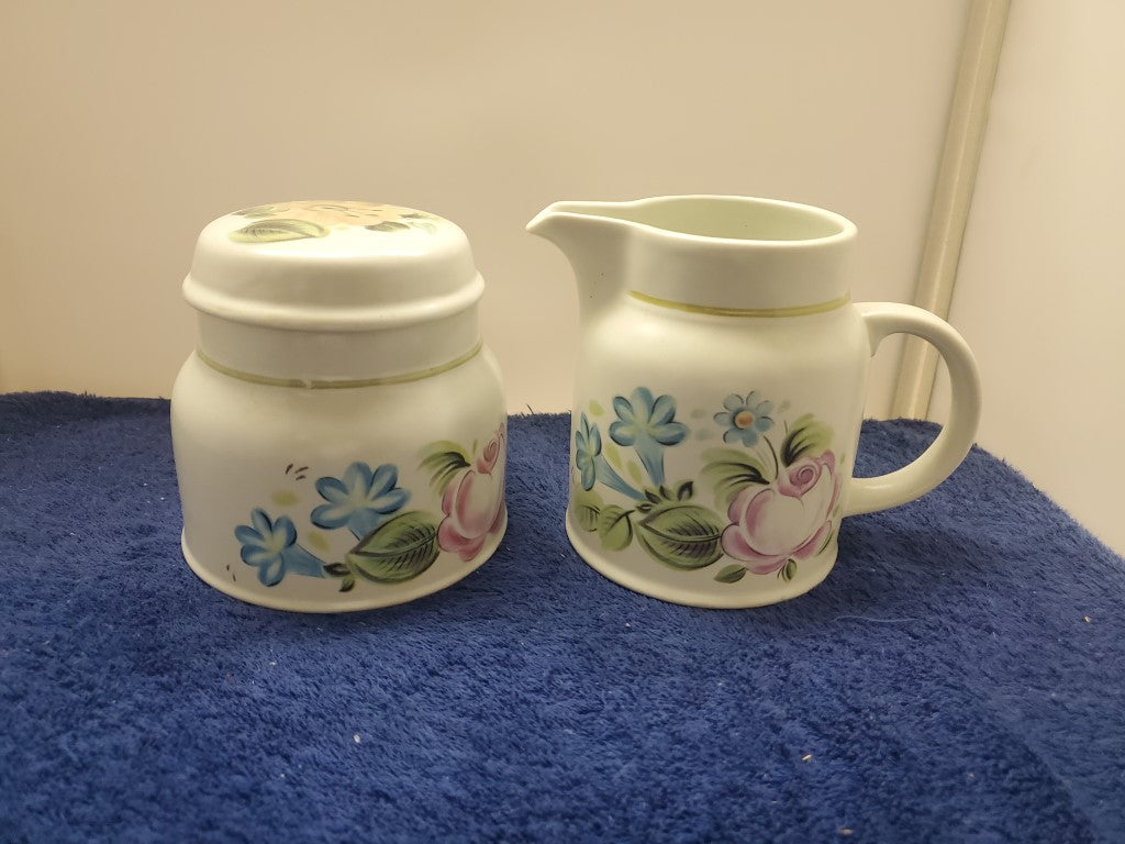 Royal Doulton Dubarry Creamer & Sugar Bowl with Lid