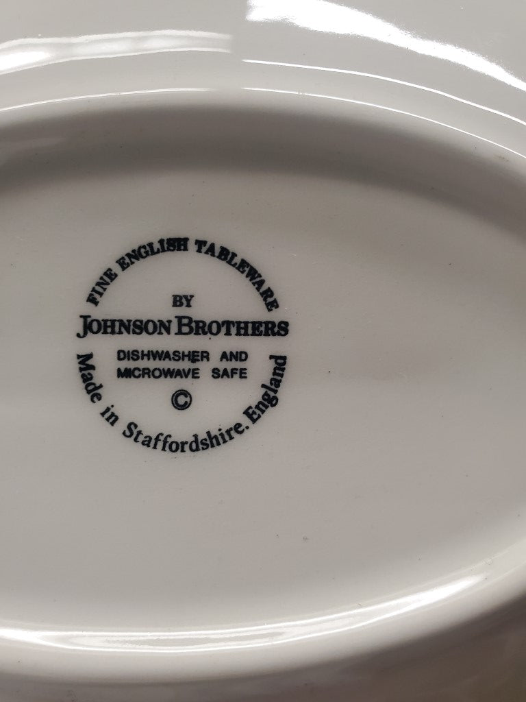 Johnson Brothers Athena White Oval Vegetable Bowl LK
