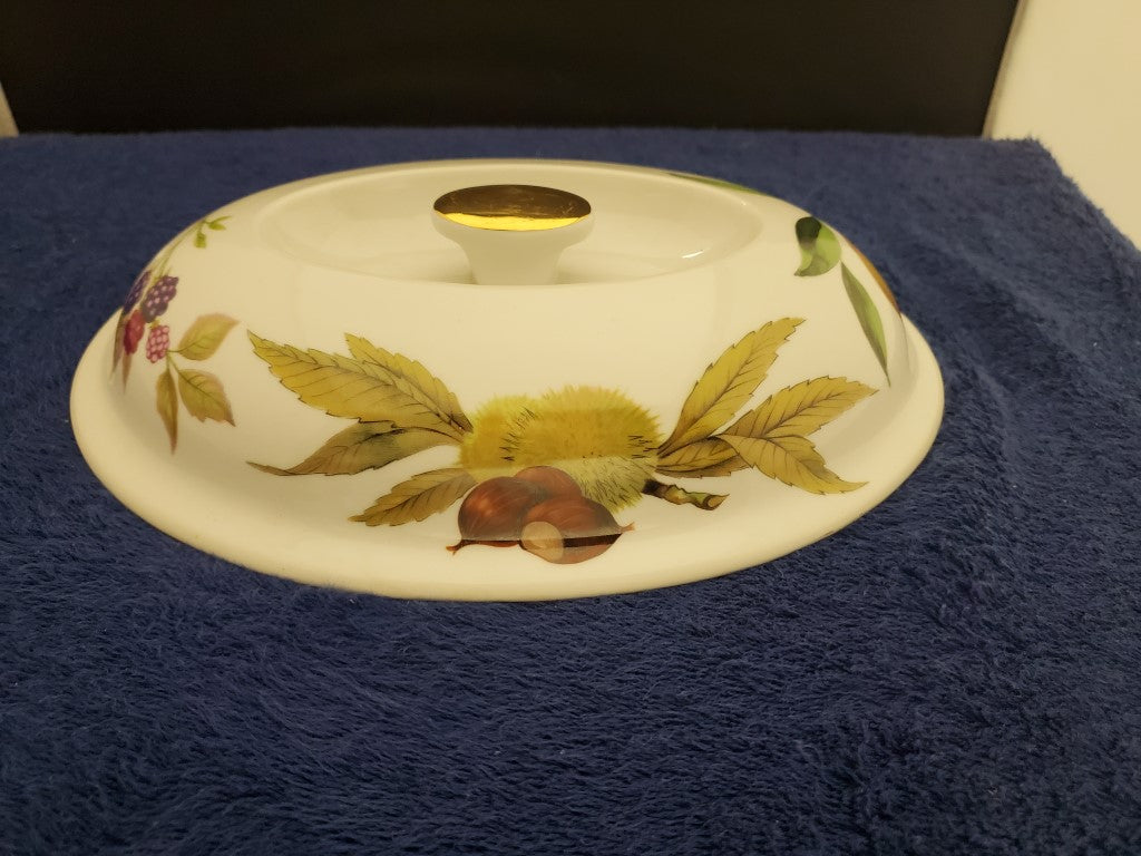 Royal Worcester Evesham Gold 9" Cover
