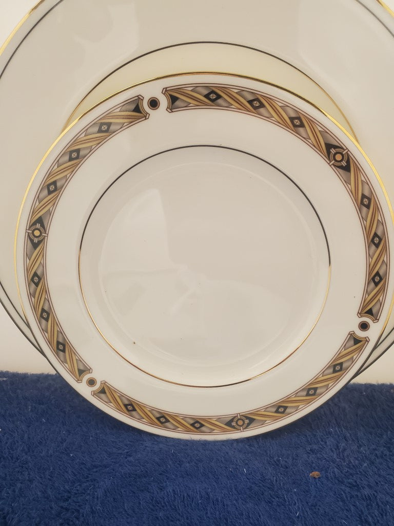 Noritake Sinclair 4 Piece Set LK