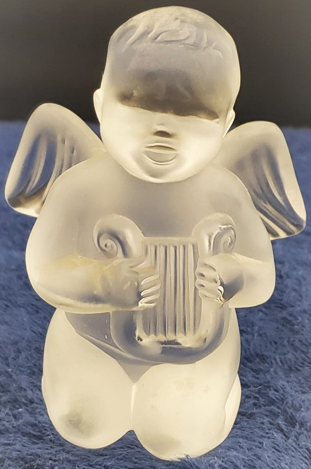 Lalique Figurines Cherub with Harp (12123)