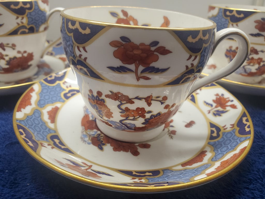 Set of 3 Spode Shima (Y8172) Cup & Saucer Sets LK