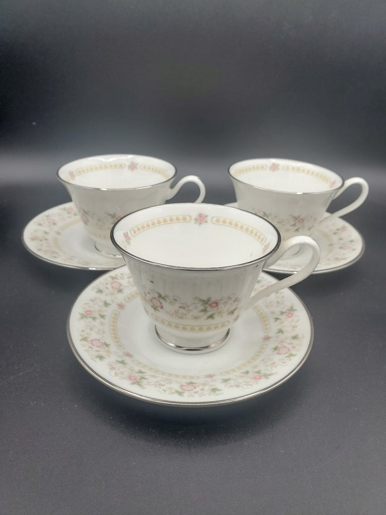 Set of 3 Oxford Rosemont Cup & Saucer Sets LK