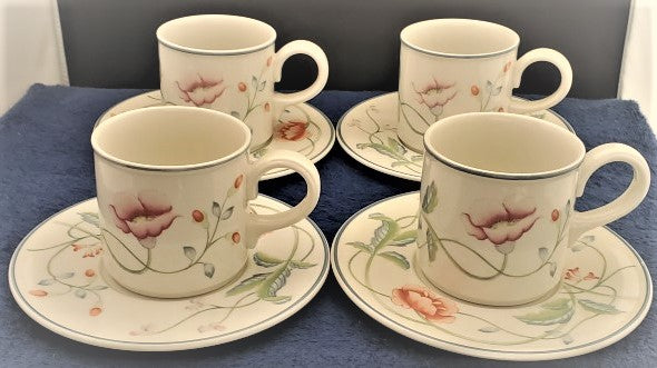 Set of 4 Villeroy & Boch Albertina Cup and Saucer Sets