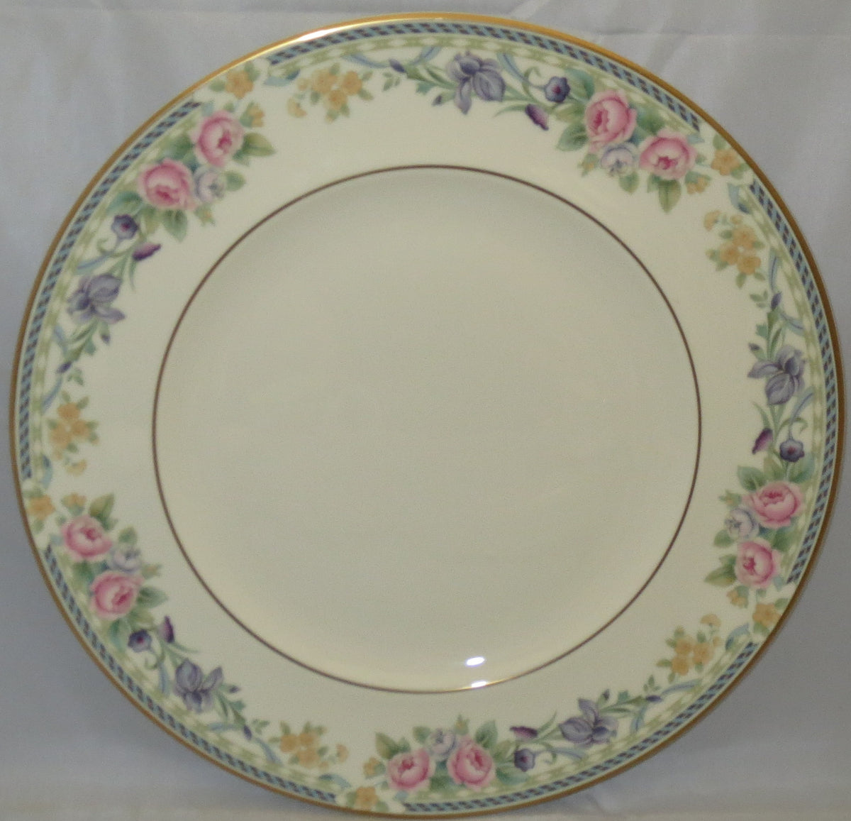 Set of 3 Royal Doulton Eleanor Salad Plates