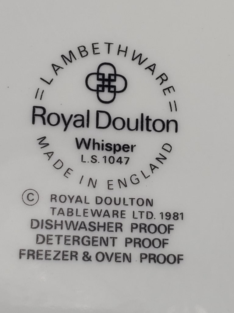 Set of 5 Royal Doulton Whisper Rim Soup Bowls LK