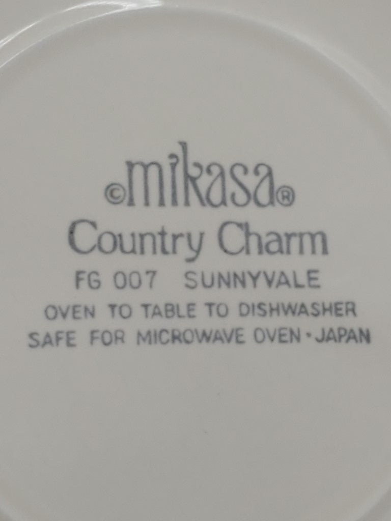Set of 3 Mikasa Sunnyvale Salad Plates LK