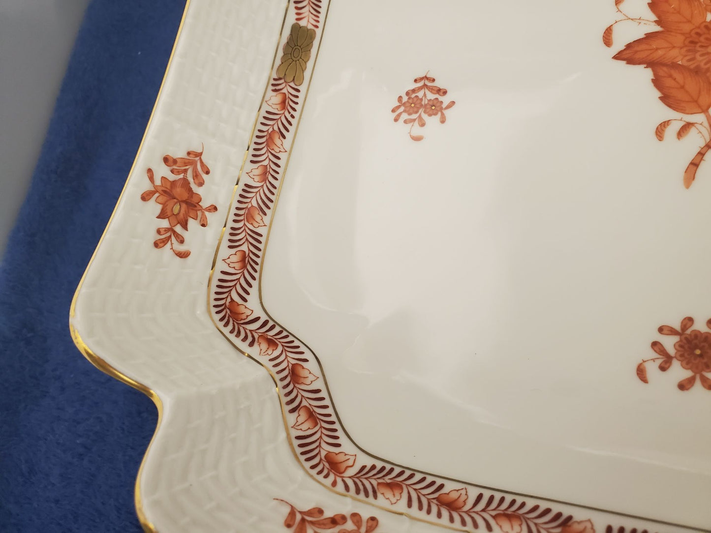 Herend Chinese Bouquet Rust (AOG) 10" Square Salad Serving Bowl (181)