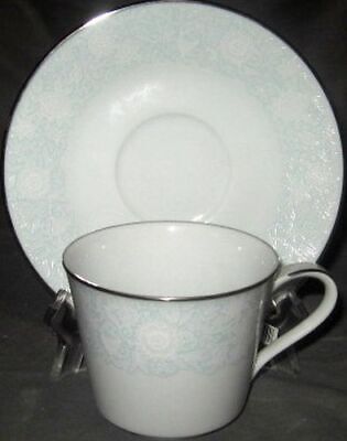 Set of 4 Noritake Ravel Cup & Saucer Sets