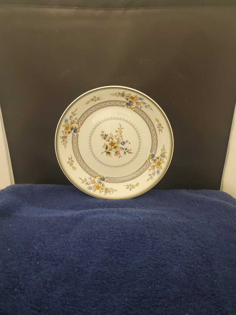 Set of 7 Mikasa Chippendale Fruit (Saucer/Dessert) Bowls LK