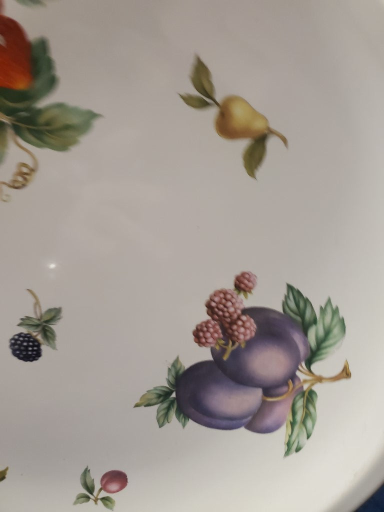 Wedgwood Fruit Sprays Dinner Plate LK