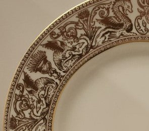 Set of 6 Wedgood Florentine Gold Dinner Plates LK