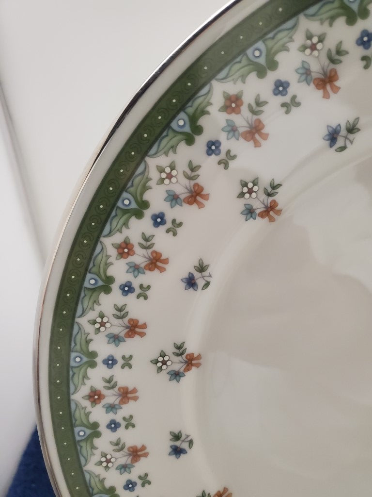 Set of 8 Oxford Ashley Dinner Plates LK