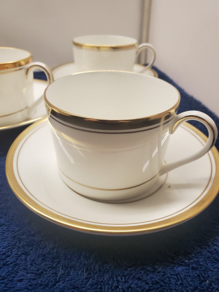 Set of 5 Coalport Connoisseur Flat Cup & Saucer Sets LK