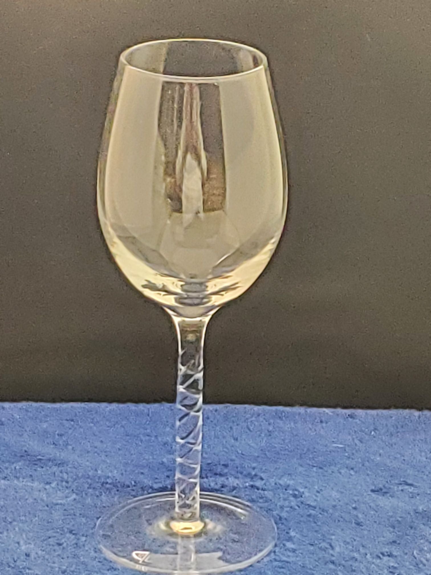Set of 3 Ralph Lauren Latham Wine Glasses – ClassicReplacements