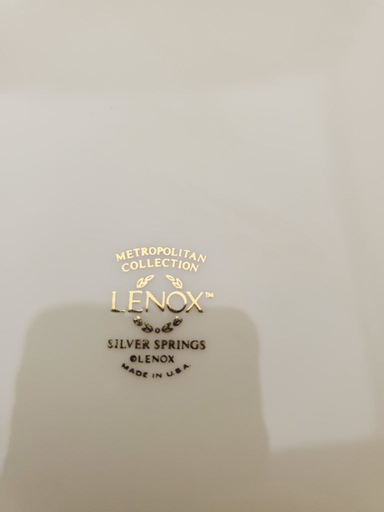 Set of 7 Lenox Silver Springs Dinner Plates LK