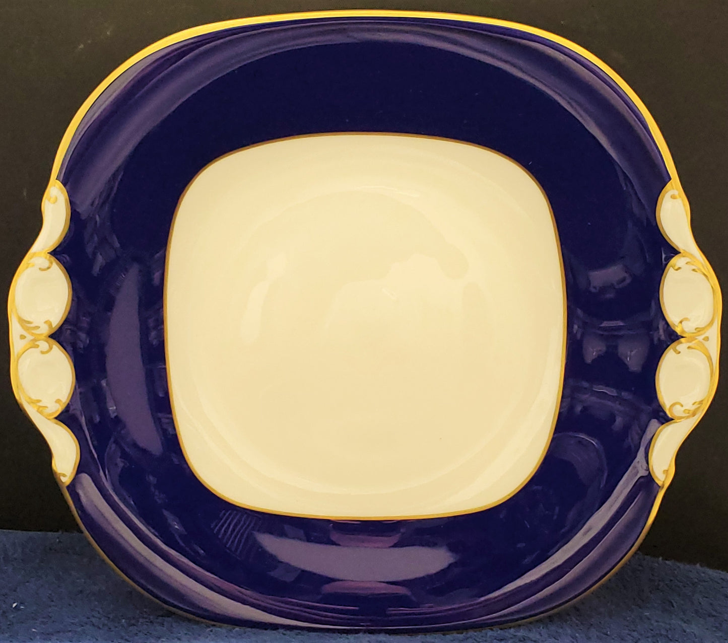Coalport Majestic Blue Handled Square Plate LK