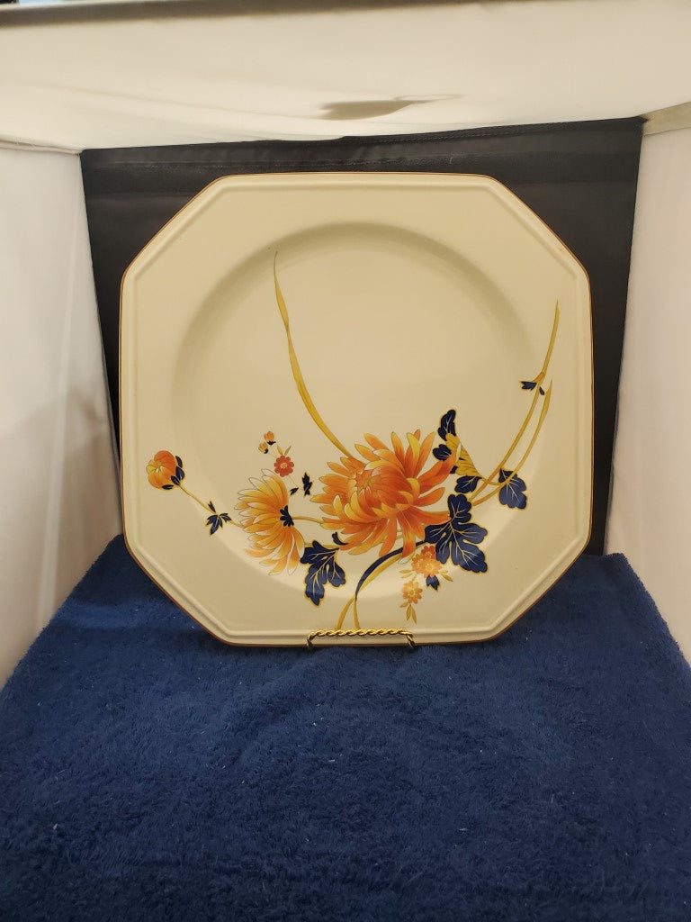 Mikasa Majestic Hostess Set LK