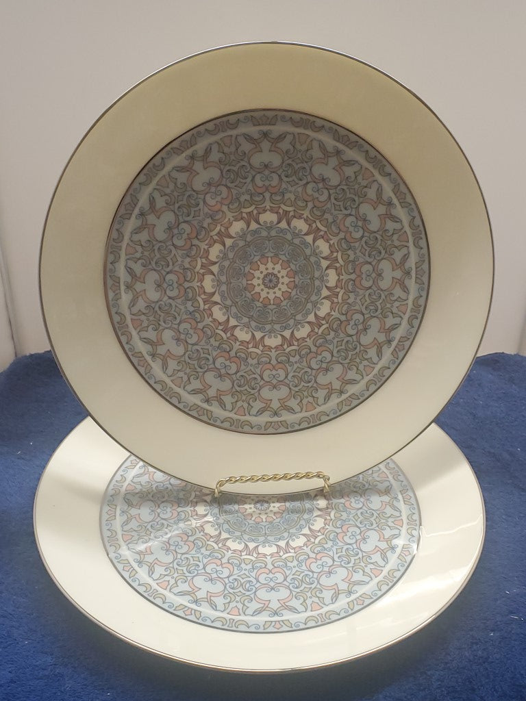 Set of 2 Lenox Projection Dinner Plates LK
