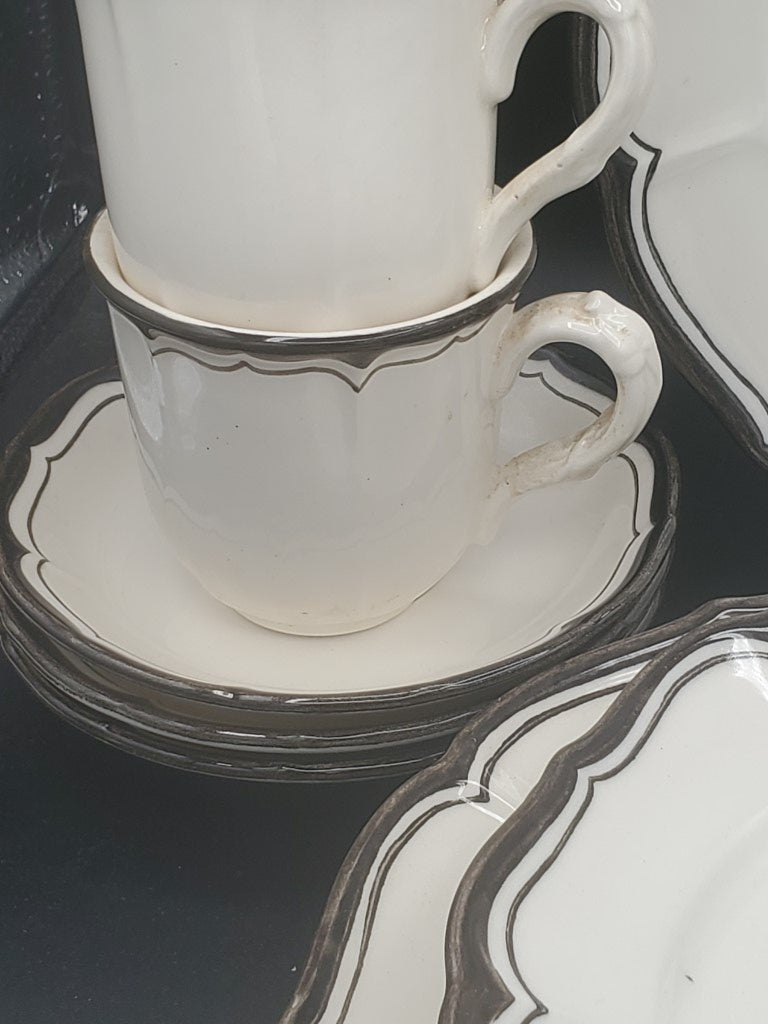 Metlox Poppytrail Vernon La Mancha 3 - 5 Piece Place Settings LK
