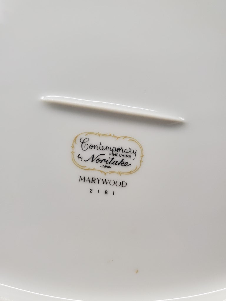 Noritake Marywood 11" Oval Serving Platter LK