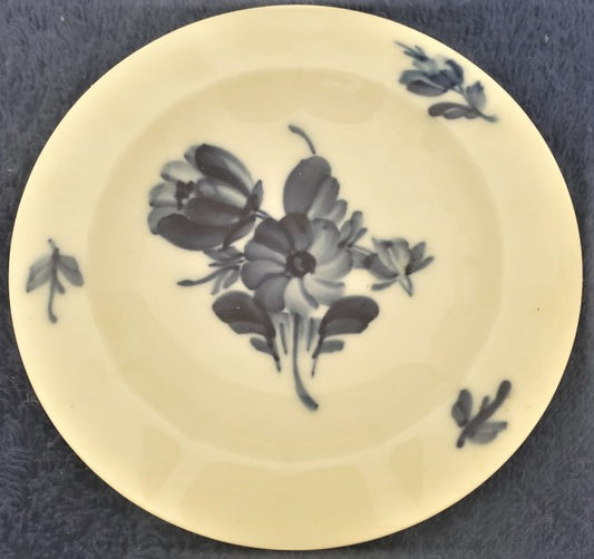 Royal Copenhagen Blue Flowers Ashtray (8554)