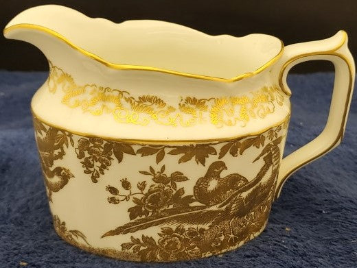 Spode Gold Aves Creamer LK
