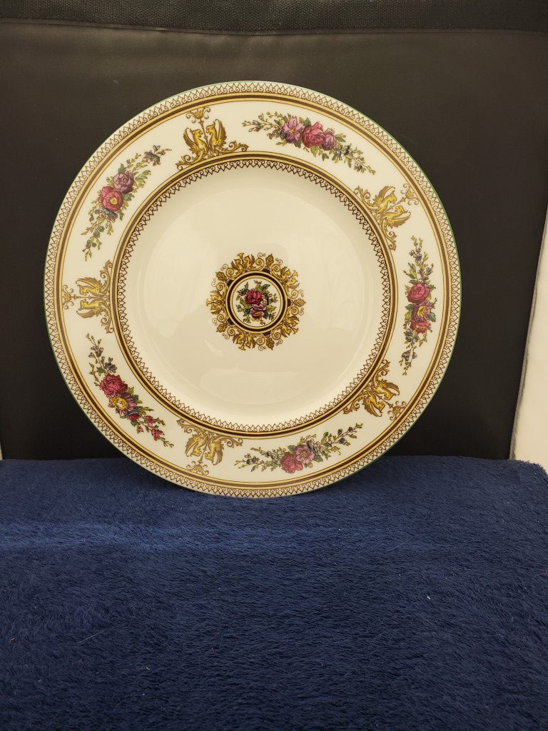 Set of 5 Wedgwood Columbia White (W595) Bread & Butter Plates
