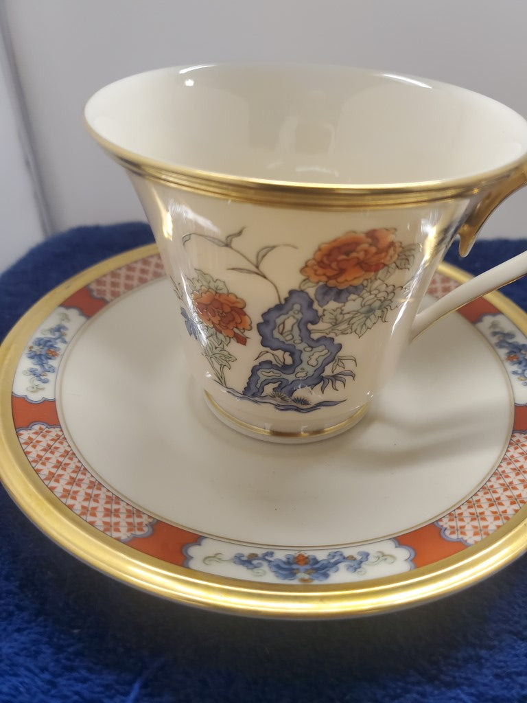 Set of 2 Lenox Red Lacquer Cup & Saucer Sets LK