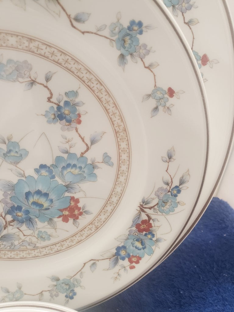 Noritake Bleufleur 4 Piece Place Setting LK