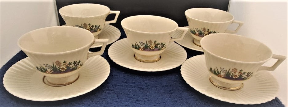 Set of 5 Lenox Rutledge Cup & Saucer Sets