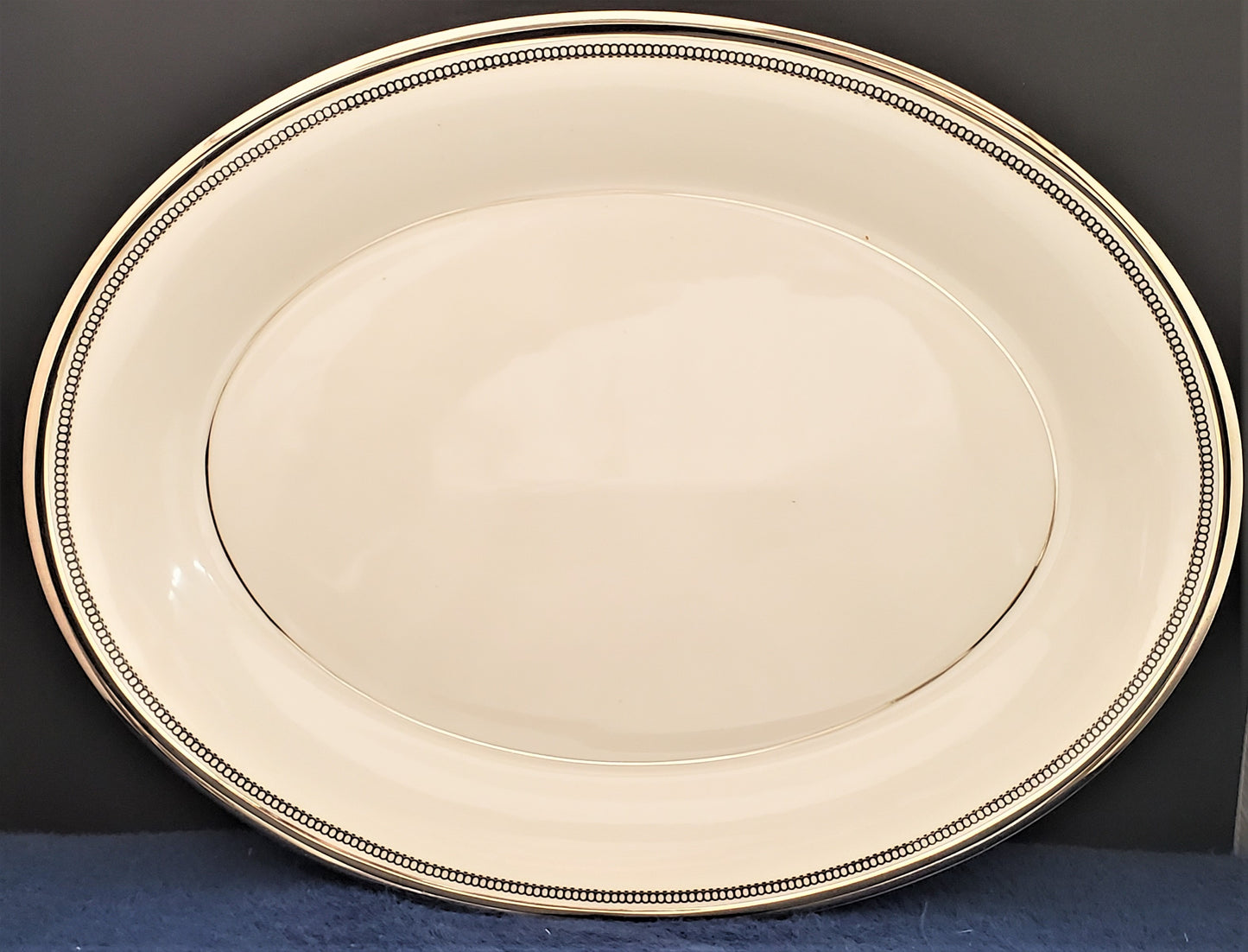 Royal Doulton Sarabande 13" Oval Serving Platter