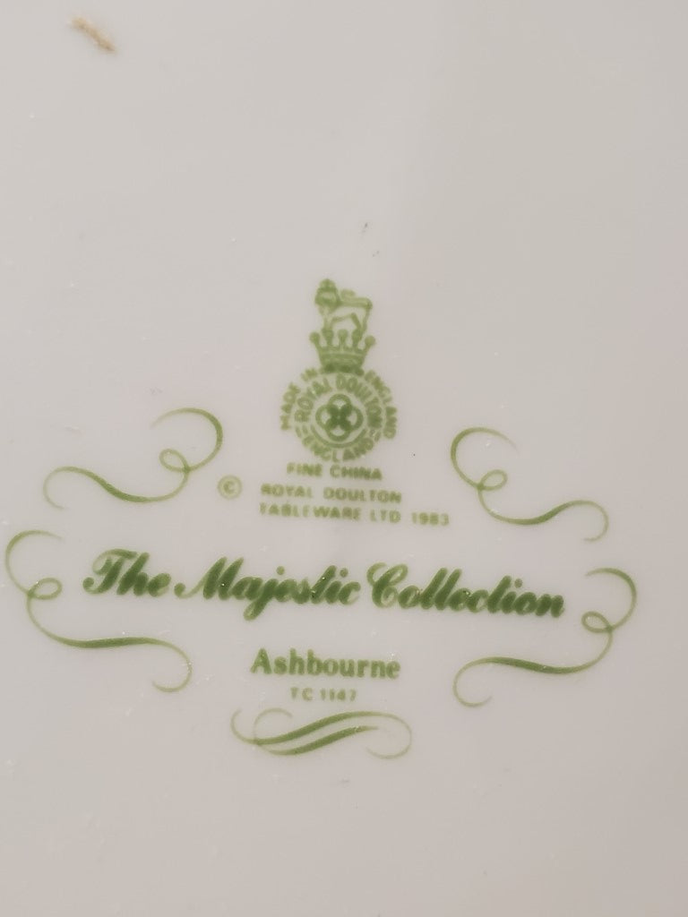 Set of 3 Royal Doulton Ashbourne Dinner Plates LK